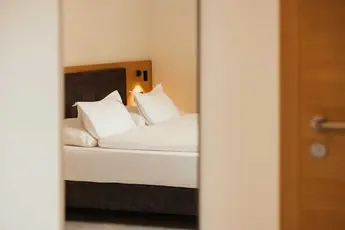 Alex Moling Hotel Boe 33