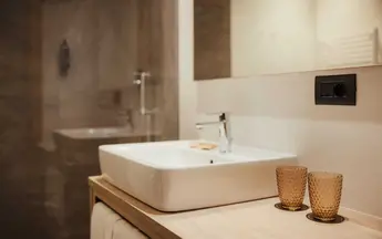 Alex Moling Hotel Boe 15