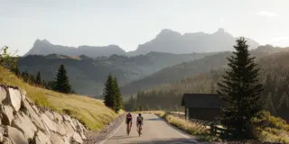 Road bike from Corvara to the Campolongo pass