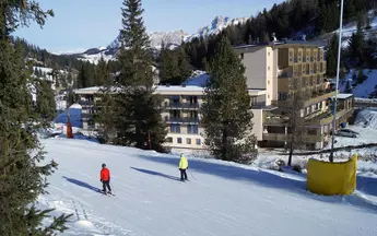 Hotel on the Ski slopes in Arabba