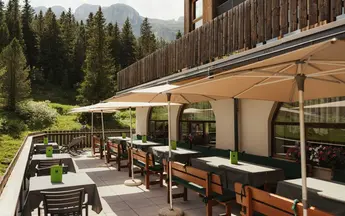 Alex Moling Hotel Boe 48