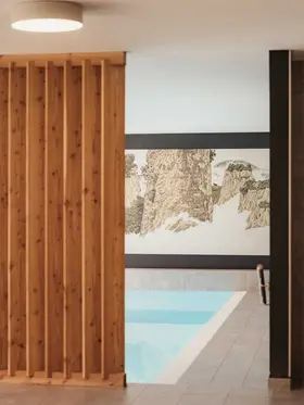 Indoor pool Hotel Boé